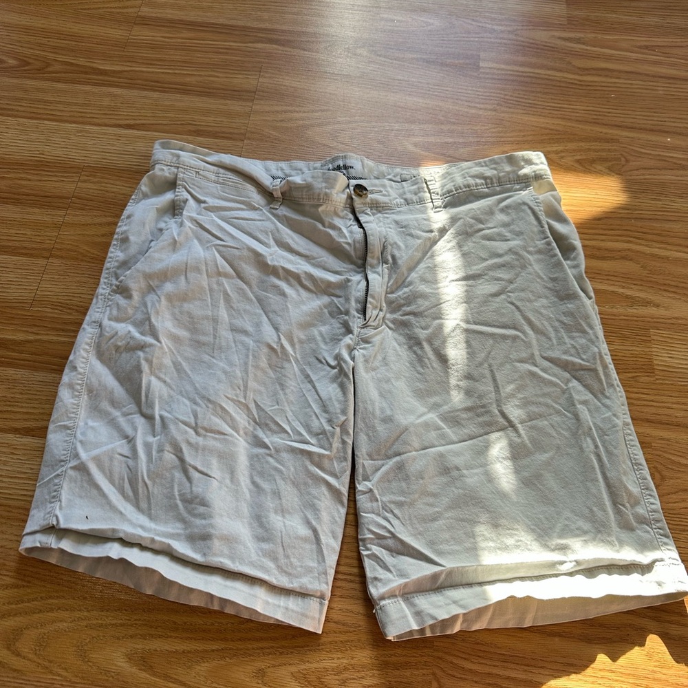 Goodfellow & Co Men's Light Gray Flat Front Shorts